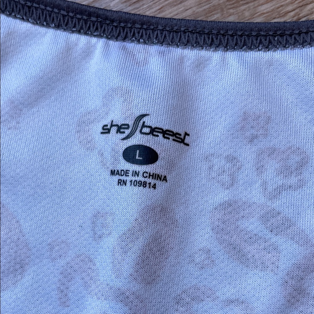Shebeest Light Aqua Leopard-Print cycling Tank with zippered back pocket - Picture 2 of 7